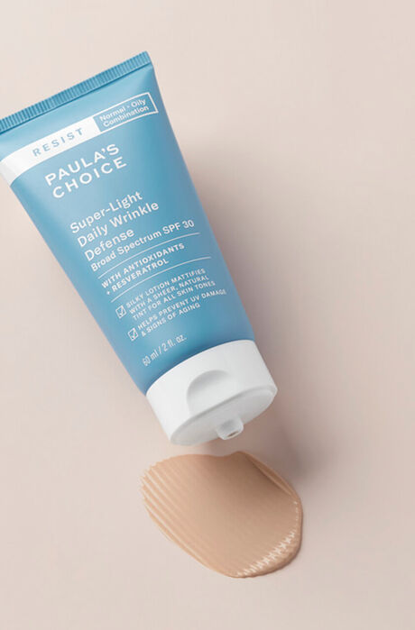 Resist Anti-Aging Moisturiser SPF 30 Resist Anti-Aging Super-Light Daily Wrinkle Defense SPF 30 Full size